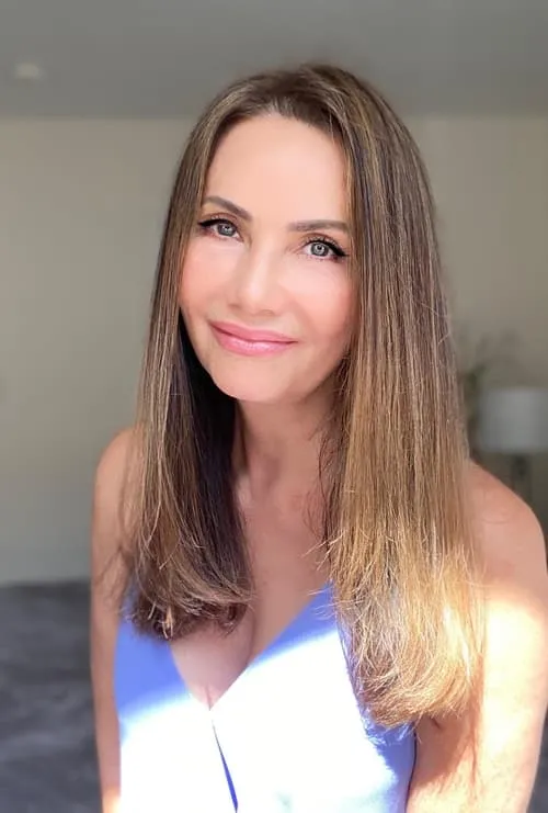 Aleece Jones ha trabajado con Tia Castle en 1 ocasiones