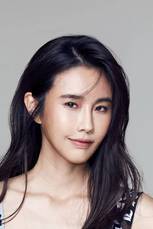 Tiara Huang en su biografía y filmografía