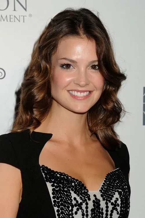 Tiffany Brouwer interpretando a 