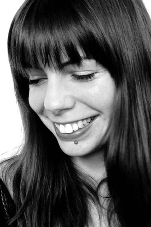 David Raymond ha trabajado con Tiffany Tregarthen en 2 ocasiones