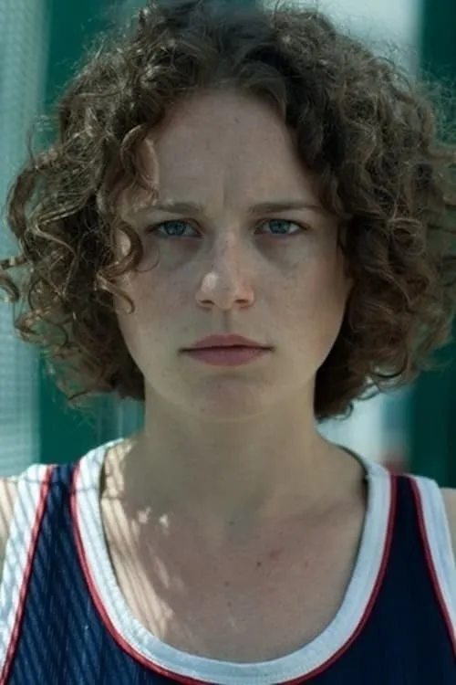 Tilly Mandelbrot interpretando a Lili