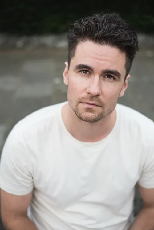 Timo Ottevanger interpretando a Logan