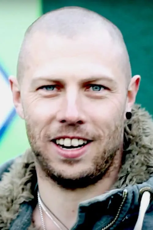 Evan McLean ha trabajado con Timothy Fergusson en 1 ocasiones