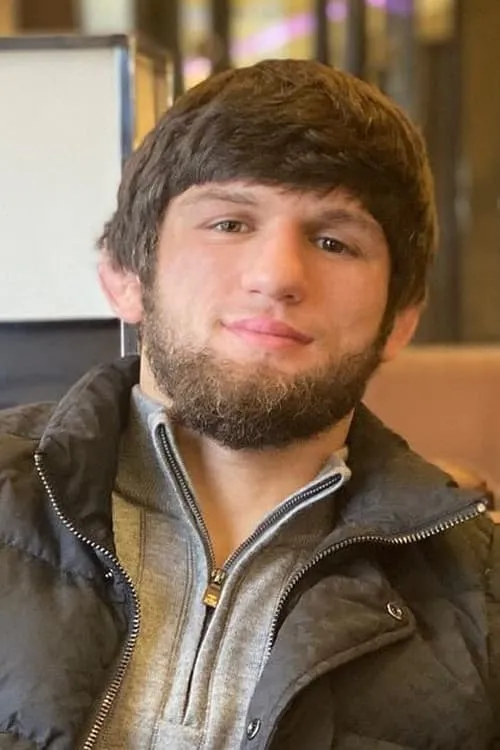 Matheus Mattos ha trabajado con Timur Khizriev en 1 ocasiones