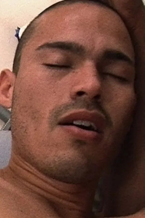 Tristen Valen ha trabajado con Tino en 1 ocasiones