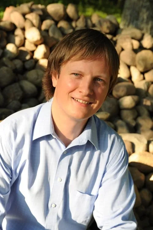 Dovile Filmanaviciute ha trabajado con Titas Petrikis en 1 ocasiones