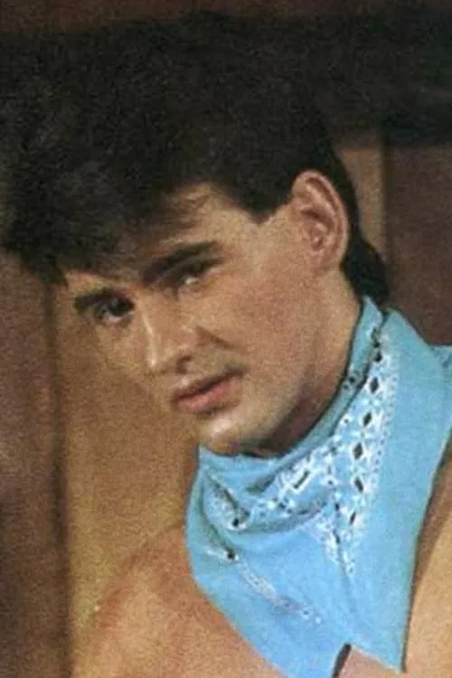 T.J. Stryker interpretando a