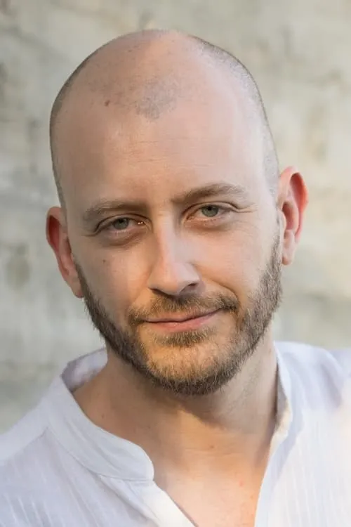 Justine Huxley ha trabajado con T.J. Troy en 1 ocasiones