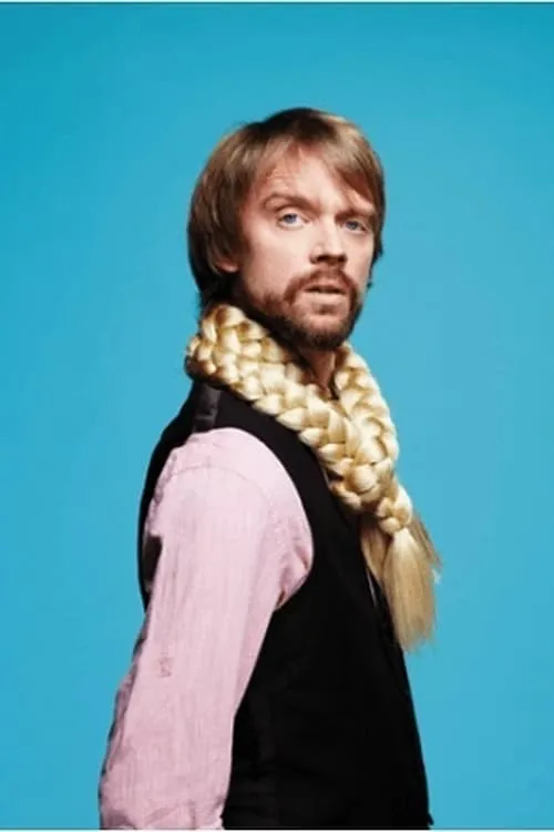 Tø Blønd interpretando a 