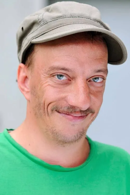 Christoph Humnig ha trabajado con Tobi B. en 2 ocasiones