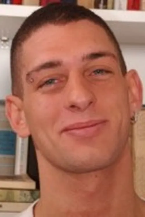 KimKim De ha trabajado con Tobi Toxic en 2 ocasiones