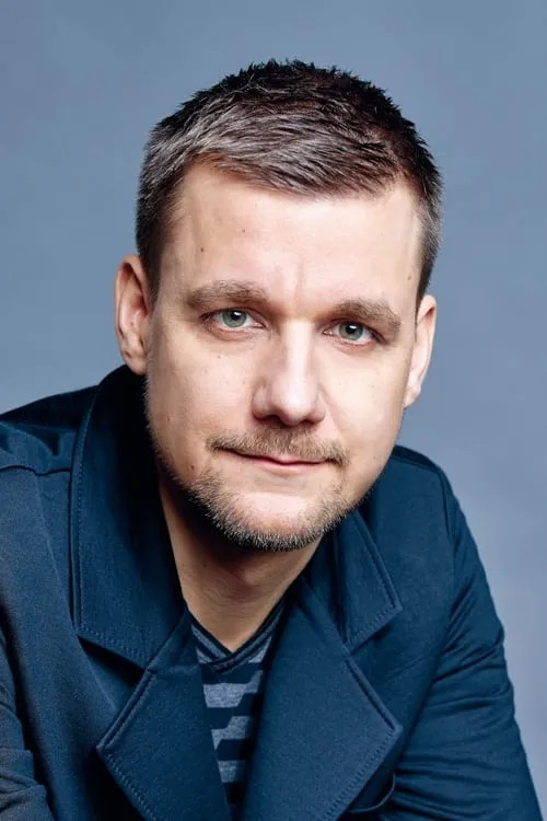 Tobias Schlegl en su biografía y filmografía