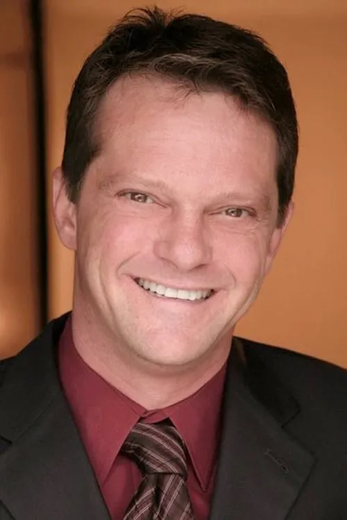 Todd Johnson interpretando a Dirk