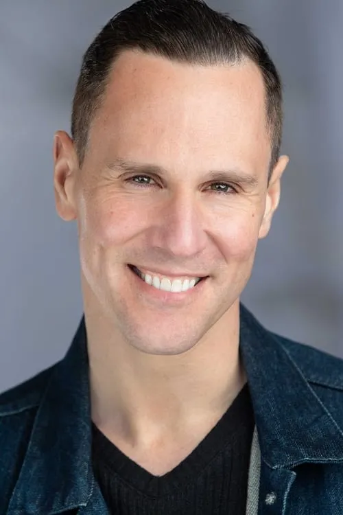 Kazy Tauginas ha trabajado con Tom Bentey en 1 ocasiones