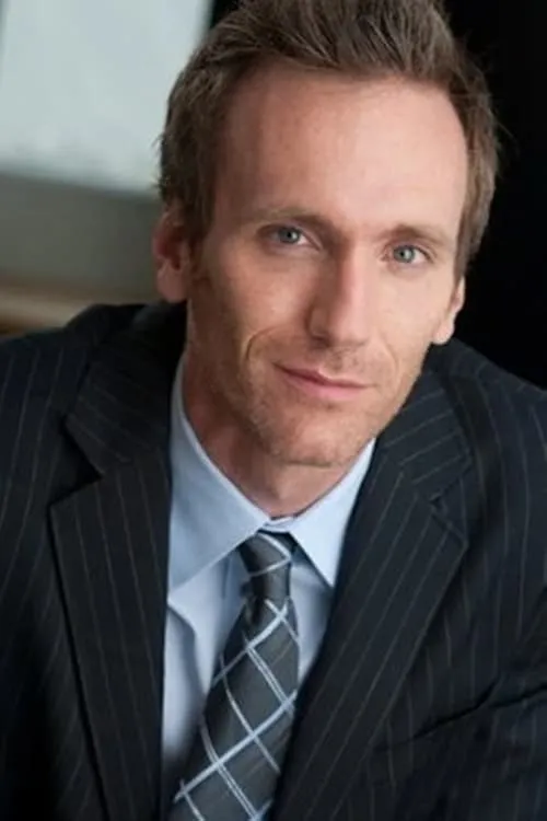 Mikaela Cochrane ha trabajado con Tom Carey en 2 ocasiones