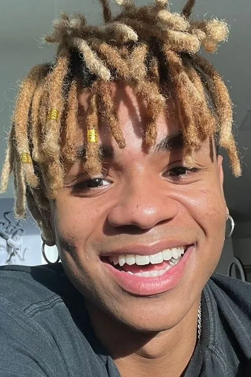 Tom Filho — personaje: Self