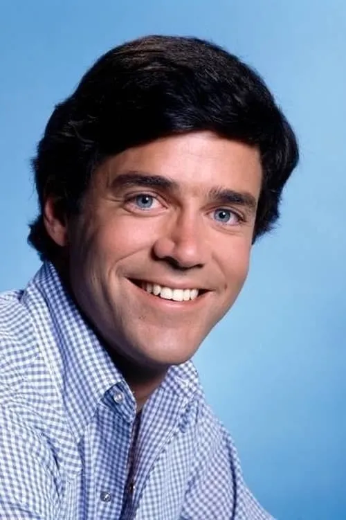 Tom Fitzsimmons interpretando a Fred Stevens