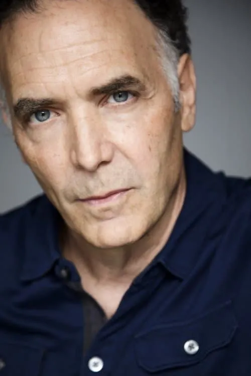 Clayton Boyd ha trabajado con Tom Hale en 1 ocasiones