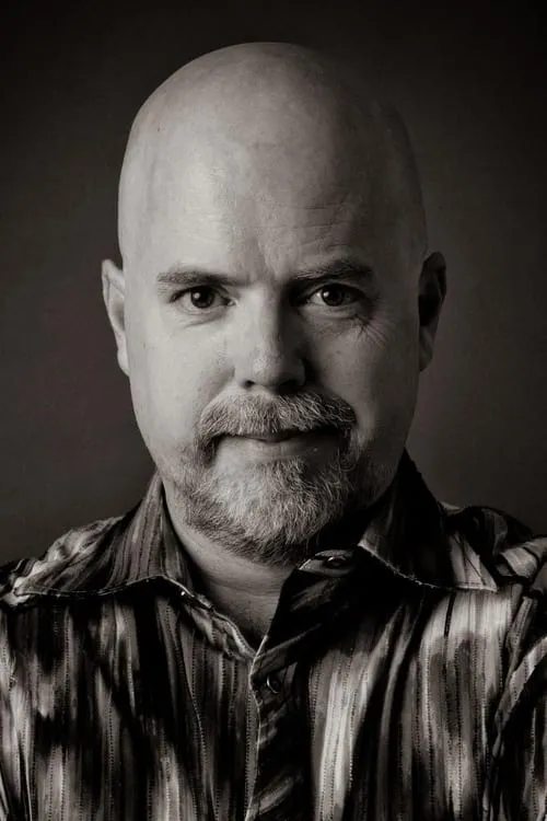 John Romero ha trabajado con Tom Hall en 1 ocasiones