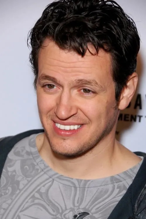 Hannah New ha trabajado con Tom Malloy en 2 ocasiones