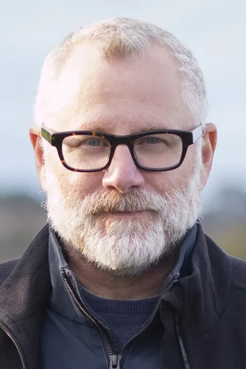 Ashley Fung ha trabajado con Tom Perrotta en 1 ocasiones