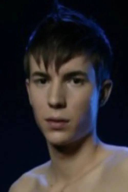 Tom Schwarz interpretando a 