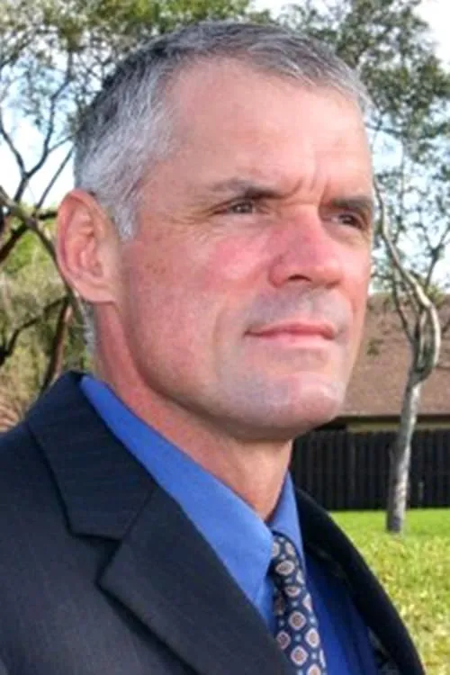 Larry Gamell Jr. ha trabajado con Tom Stedham en 1 ocasiones