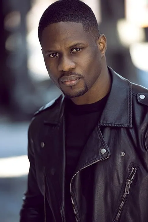 Michael Wren Gucciardo ha trabajado con Tom Ukah en 1 ocasiones