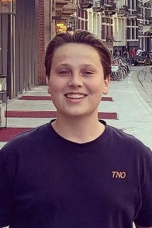 Tom Wijkamp — personaje: Patrick