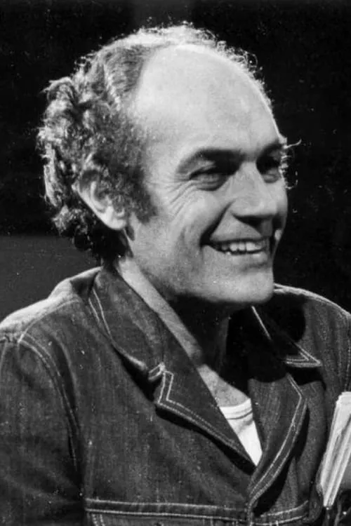 Raúl García Losada ha trabajado con Tomás Gutiérrez Alea en 1 ocasiones