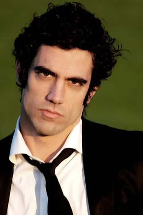 Tommaso Ramenghi interpretando a Dan