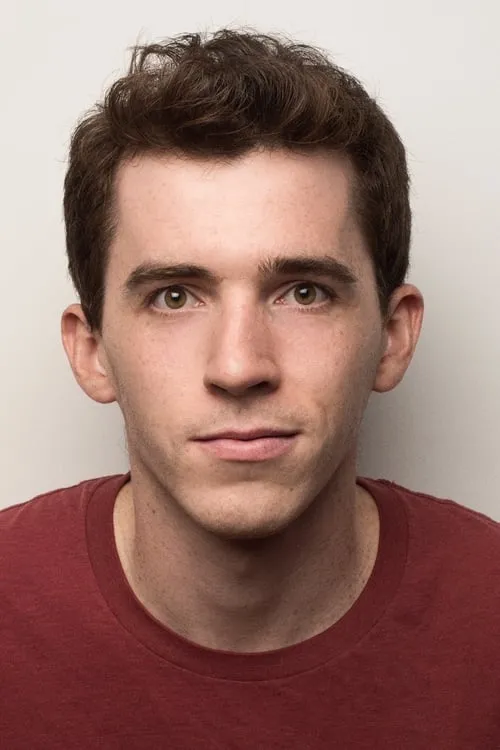 Tommy Bernardi interpretando a Billy Howerton