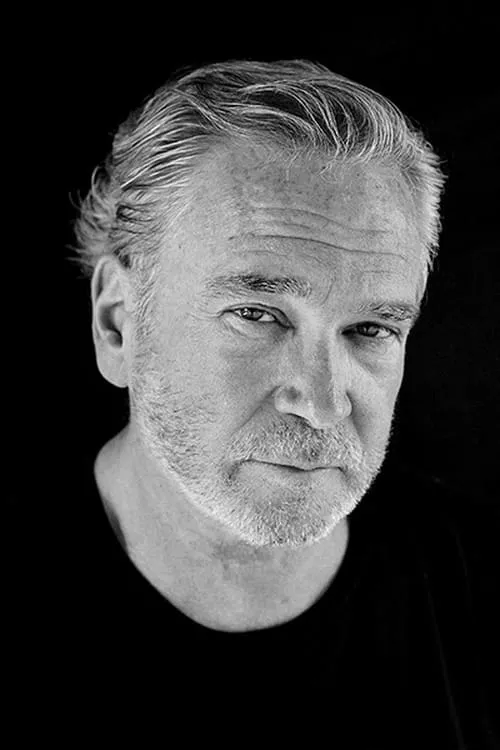 Luis Chamorro ha trabajado con Tony Madigan en 1 ocasiones