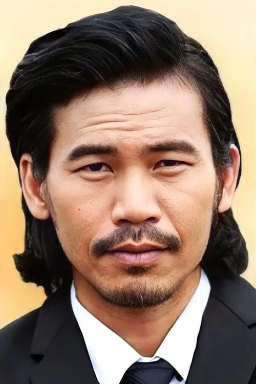 ??????? ??????????????? ha trabajado con Torphong Kul-on en 2 ocasiones