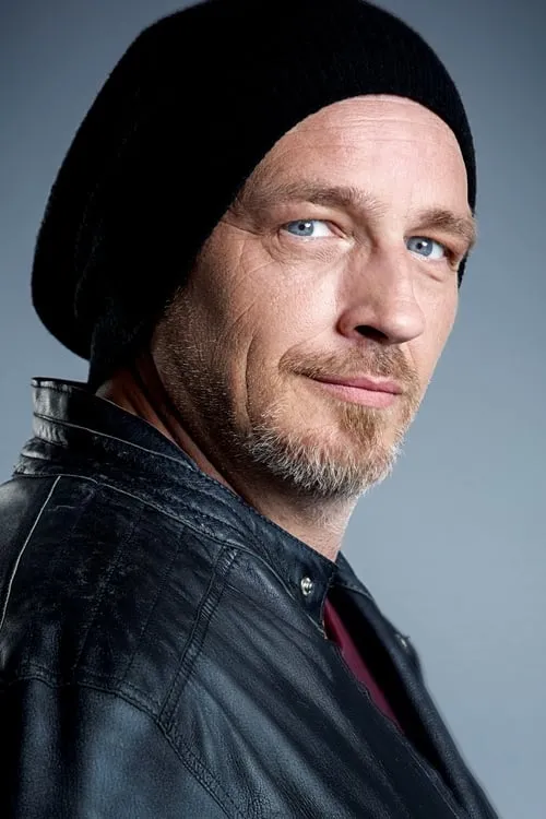 Torsten Sträter — personaje: Self