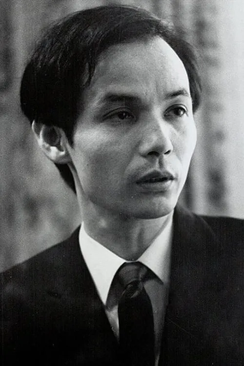 ???? ha trabajado con Toru Takemitsu en 1 ocasiones