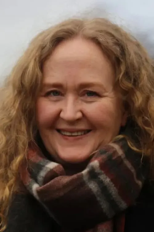 Torunn Lødemel Stokkeland interpretando a Fru Gundersen