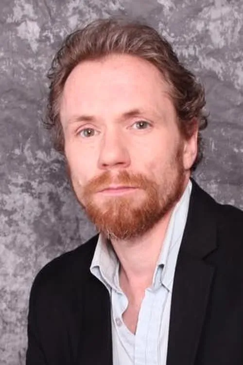 Michael Bean ha trabajado con Travis MacDonald en 2 ocasiones