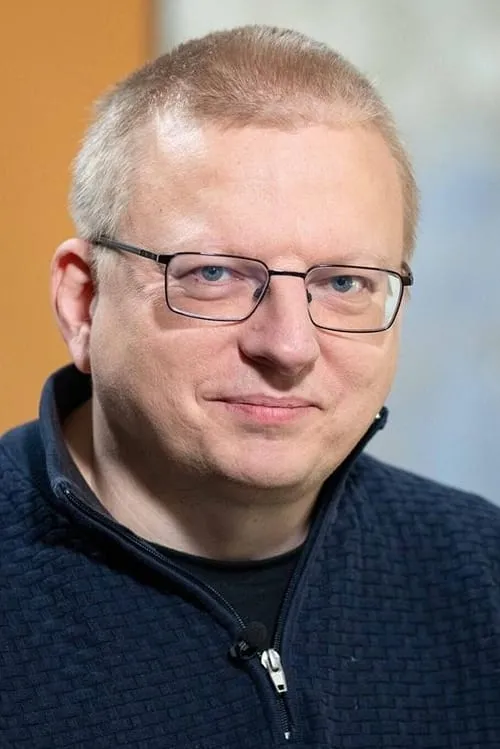 Tristan Priimägi interpretando a