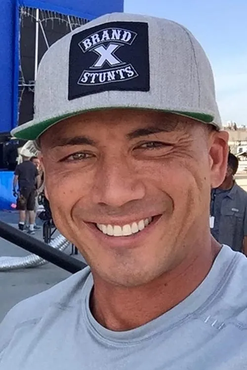 Nievecita Dubuque ha trabajado con Troy Robinson en 1 ocasiones