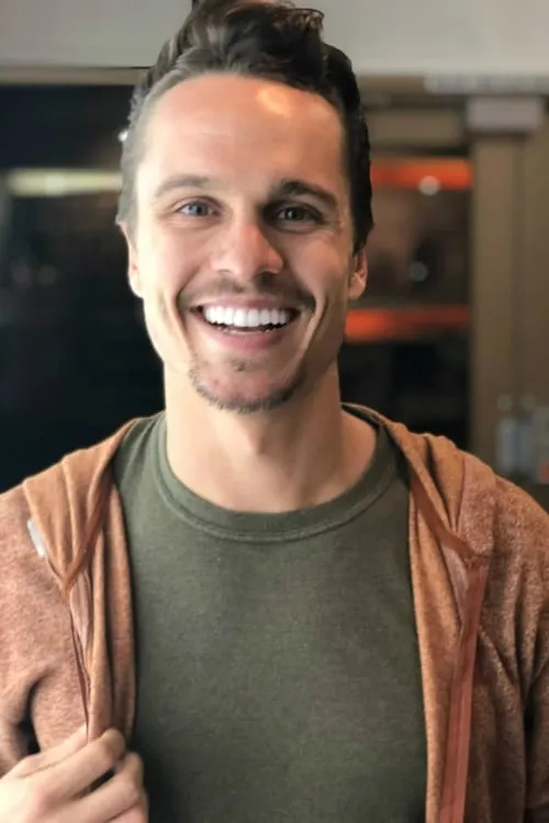 Andrew Caple-Shaw ha trabajado con True Tamplin en 1 ocasiones