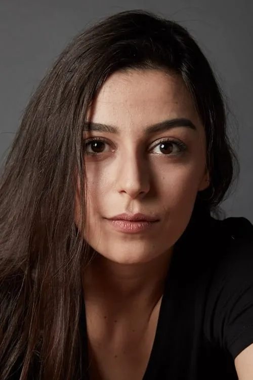 Tuğçe Yolcu — personaje: Bahar