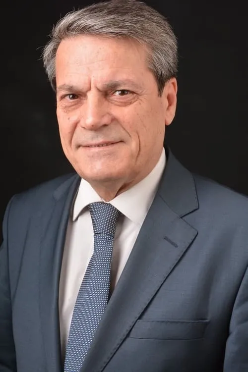 Rikkert Van Dijck ha trabajado con Turan Çelik en 1 ocasiones