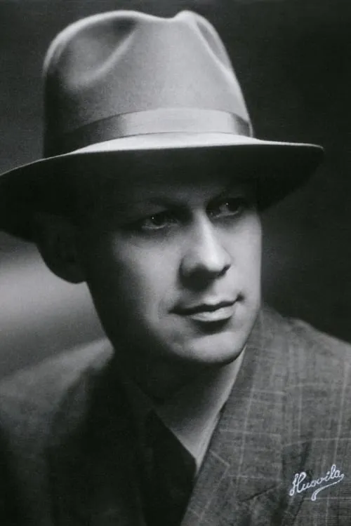 Ture Ara interpretando a Doctor