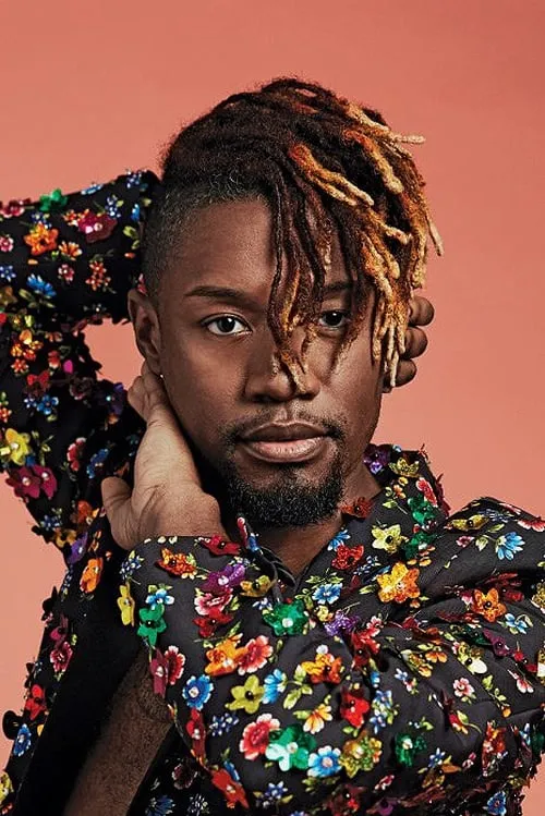 Twiggy Pucci Garçon interpretando a 