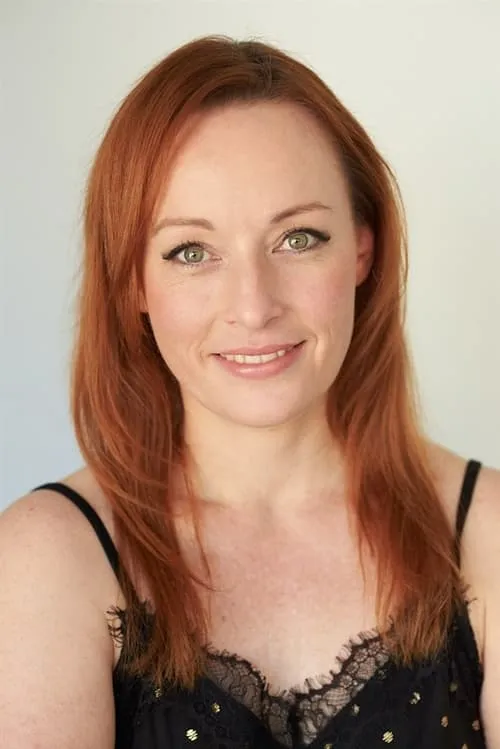 Carole Gaessler ha trabajado con Tyneille Louise en 1 ocasiones