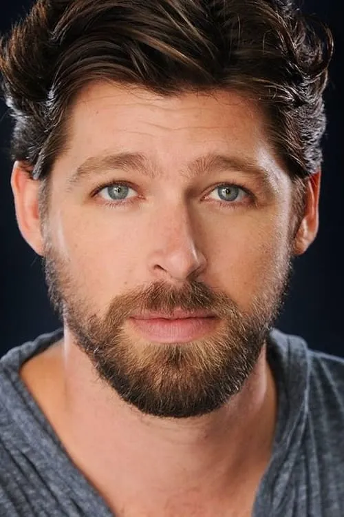 Matt Pierce ha trabajado con Tyner Pesch en 1 ocasiones