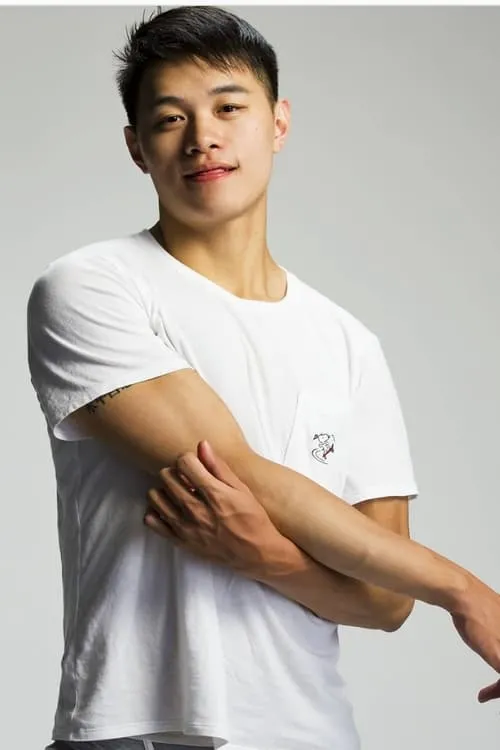 Tzu-chao Chueh — personaje: The policeman