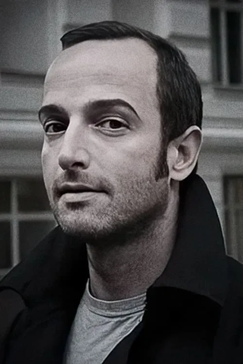 Udo Lutz interpretando a Tobias