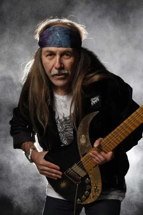 Fabio Lione ha trabajado con Uli Jon Roth en 1 ocasiones